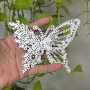 BORBOLETA FLORAL