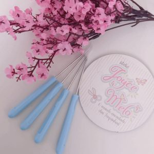 1 AGULHA PARA LIMPEZA DE APLIQUES (AZUL BABY)