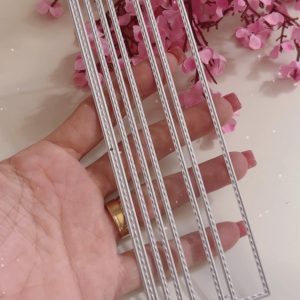 PEÇA TIRINHAS RETANGULARES PONTILHADAS